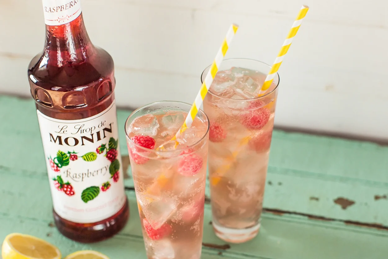 102-raspberry-syrup-5.webp Raspberry Syrup